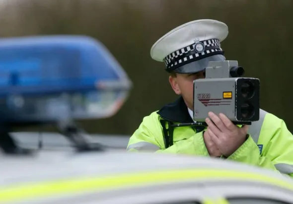 distanta-pistoale-radar-viteza-masini-amenda-864148.webp