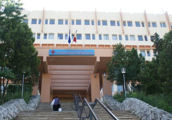 Restricții de acces la Spitalul Județean Neamț: "Vă rugăm să fiți înțelegători" Pavilion-Chirurgical.jpg